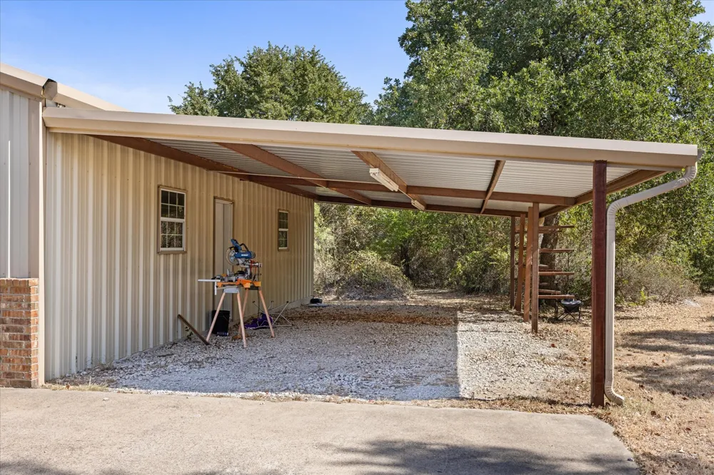 190 Lone Oak Mineral Wells, TX 76067