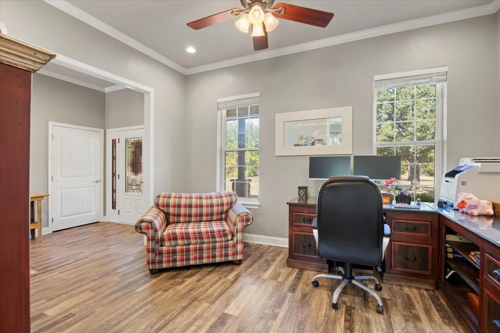 190 Lone Oak Mineral Wells, TX 76067