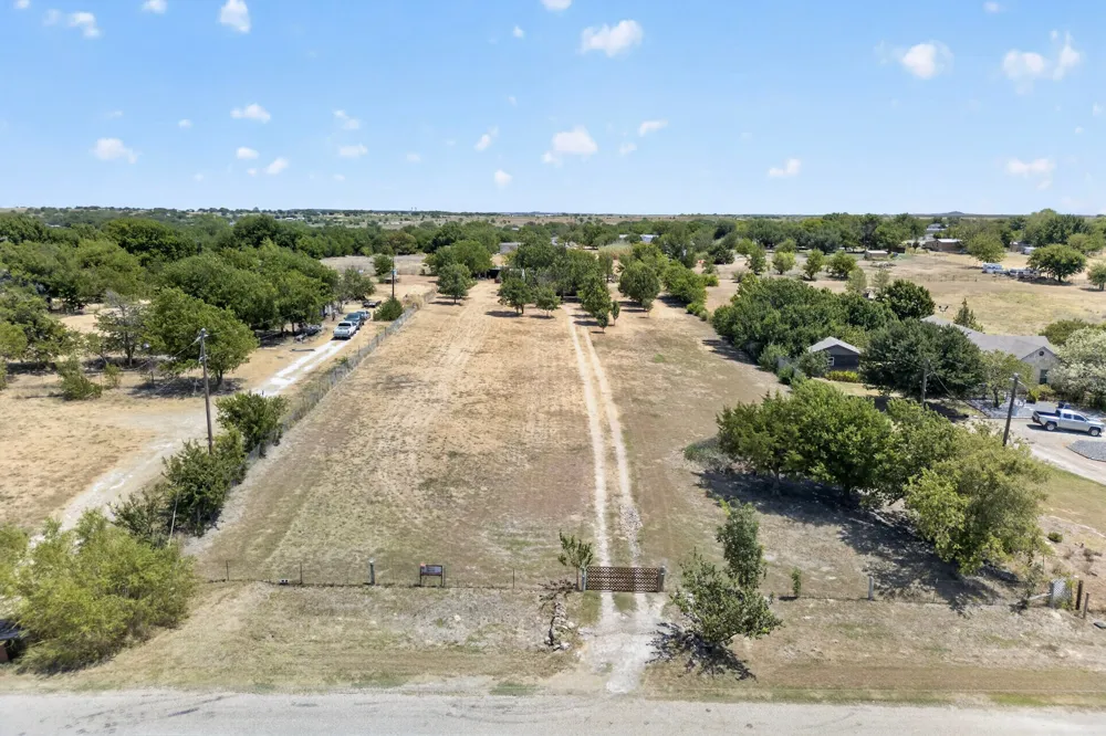 9620 Valley Road Joshua, TX 76058