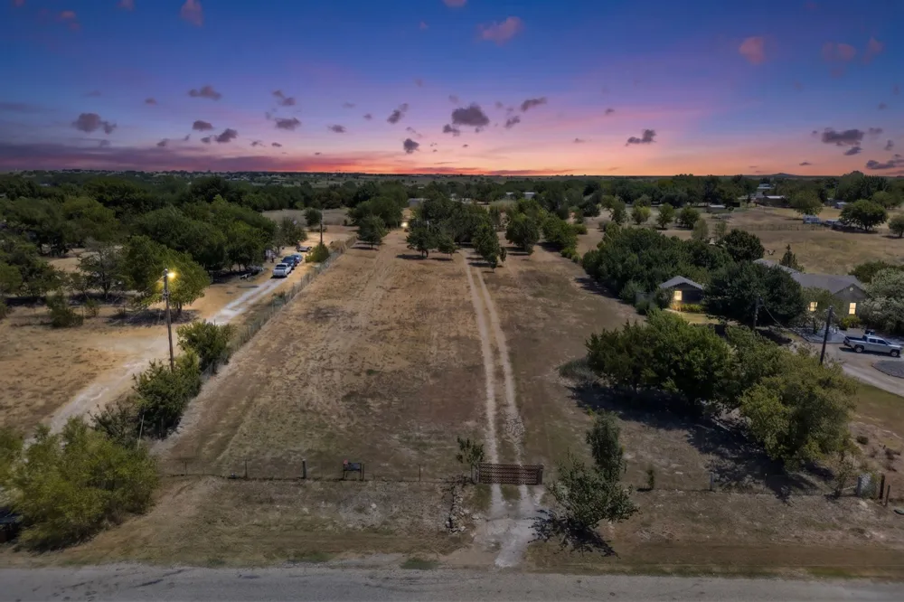 9620 Valley Road Joshua, TX 76058