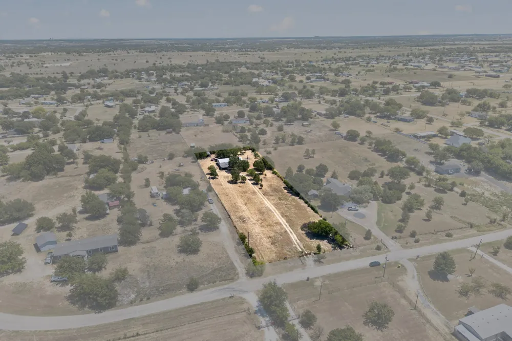 9620 Valley Road Joshua, TX 76058