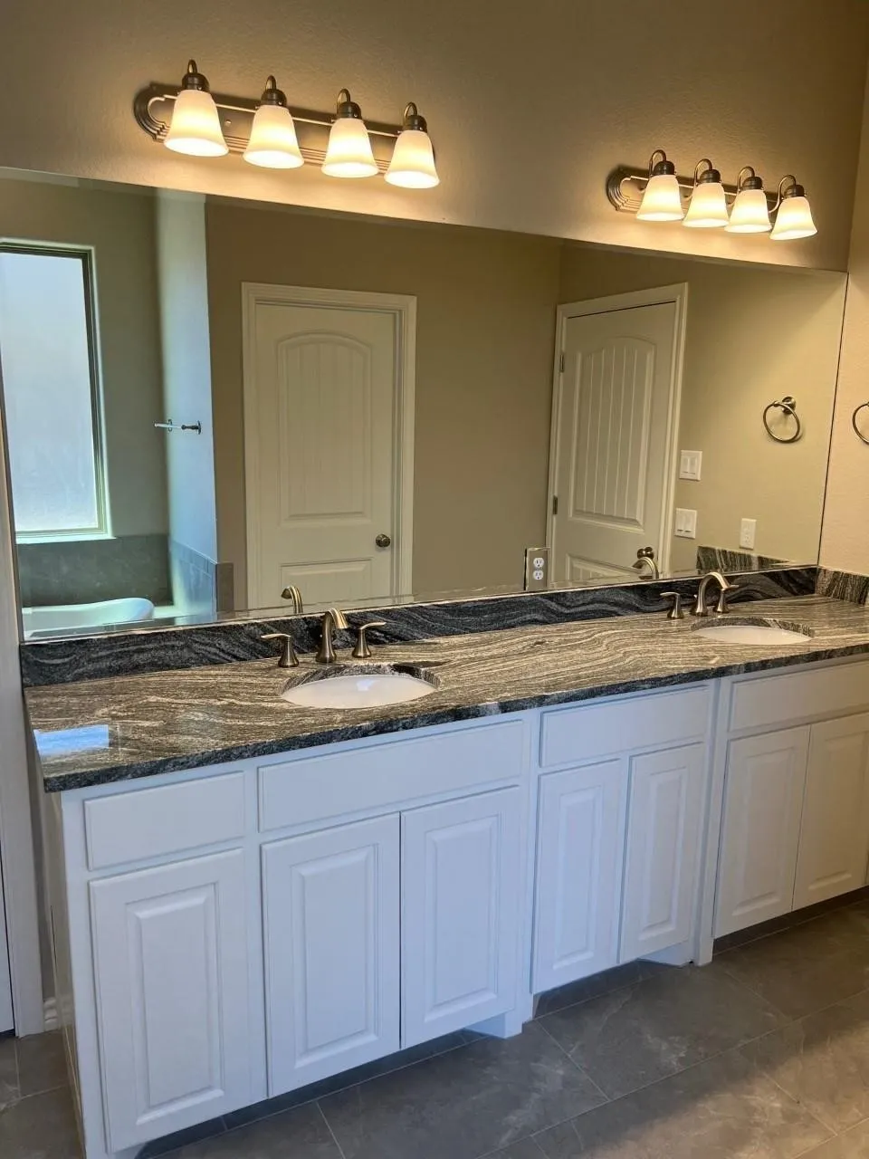 172 Crenshaw Court Stephenville, TX 76401