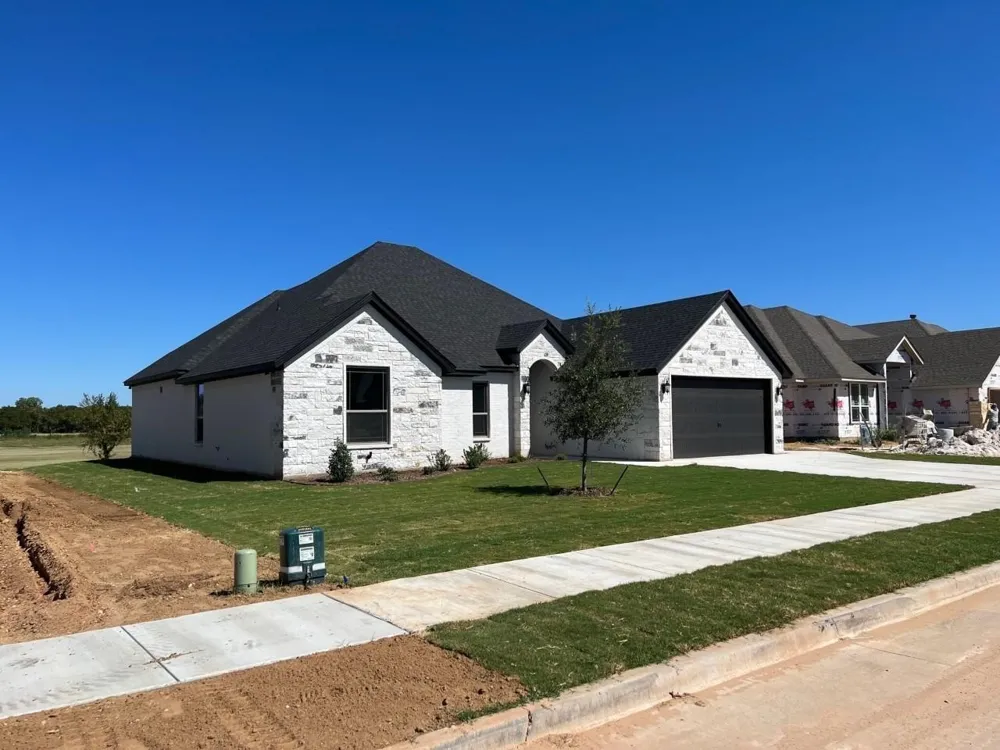 172 Crenshaw Court Stephenville, TX 76401