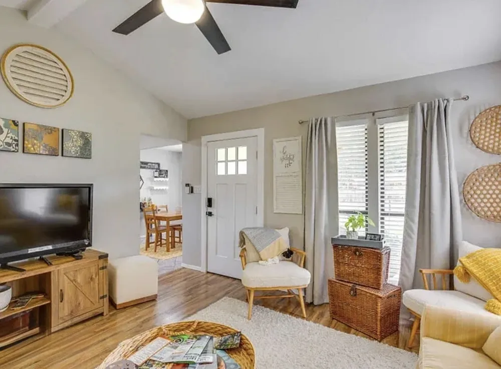 536 Western Hills Trail Granbury, TX 76049