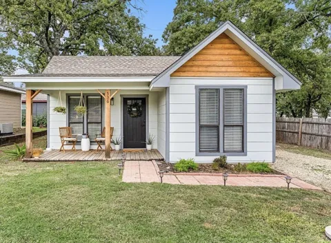 536 Western Hills Trail
