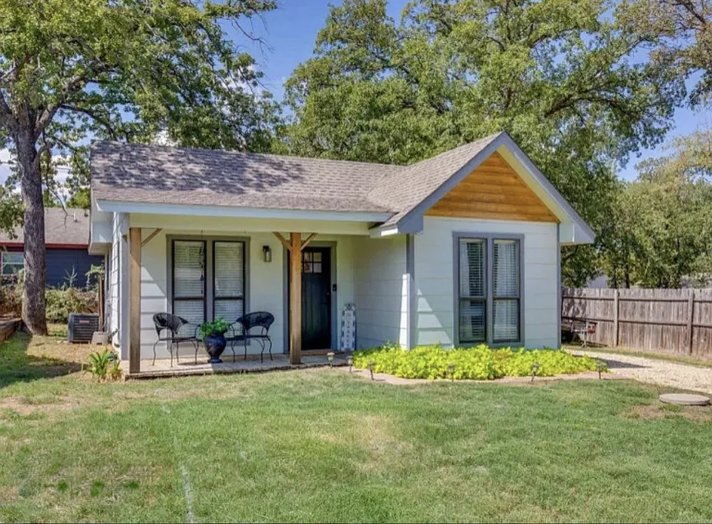 536 Western Hills Trail Granbury, TX 76049