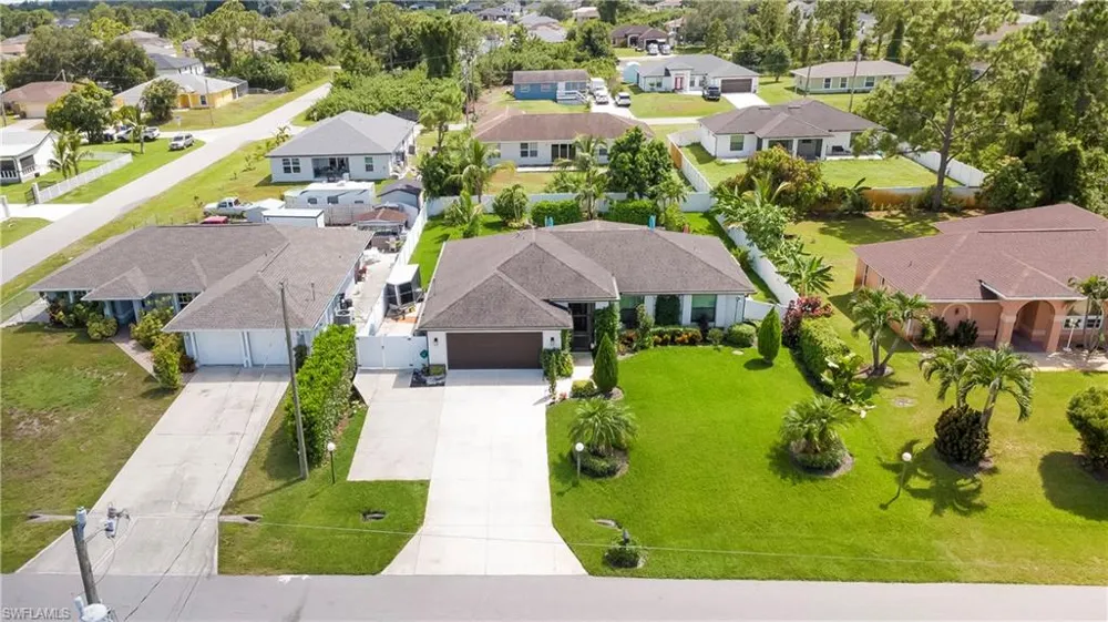 3803 18th Street SW Lehigh Acres, FL 33976