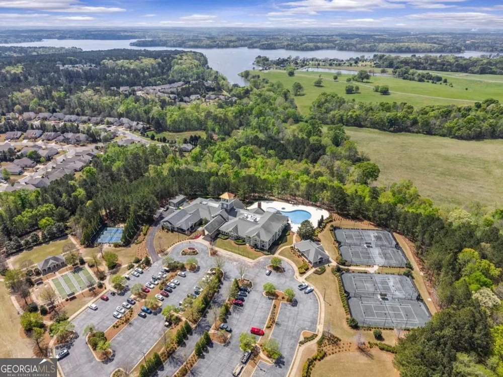 1330 Starboard WAY Greensboro, GA 30642