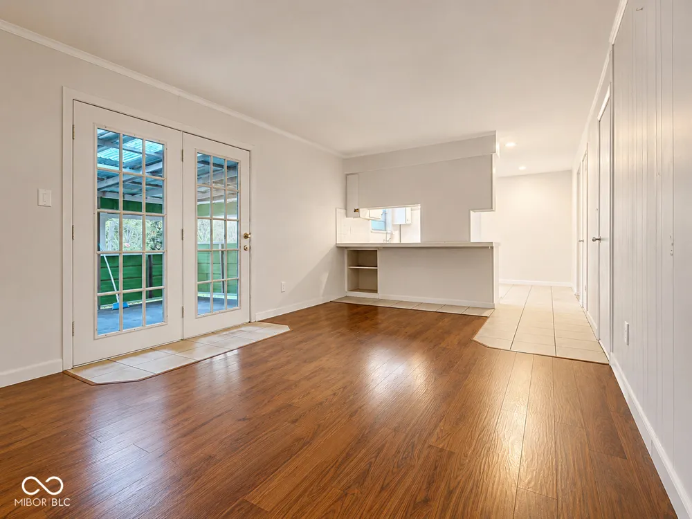 5631 Somers Drive Indianapolis, IN 46237