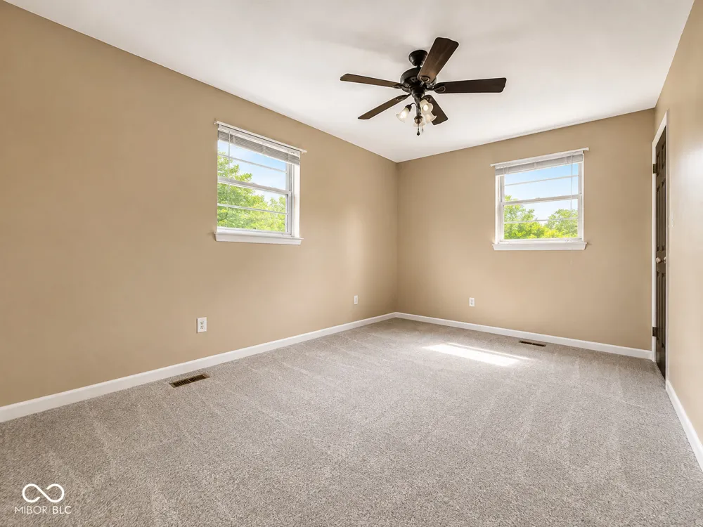 5631 Somers Drive Indianapolis, IN 46237