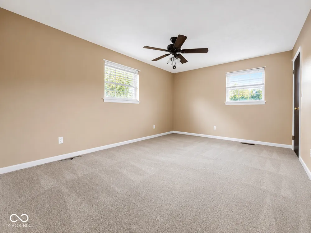 5631 Somers Drive Indianapolis, IN 46237