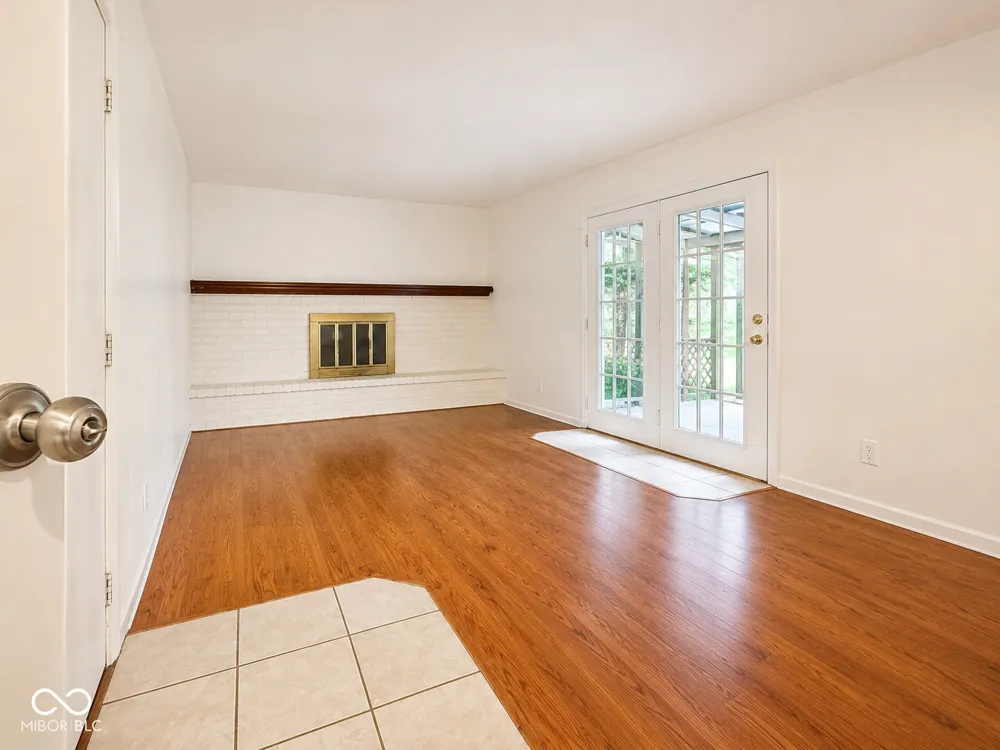 5631 Somers Drive Indianapolis, IN 46237