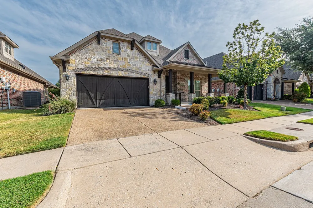 5610 Hummingbird Lane Fairview, TX 75069