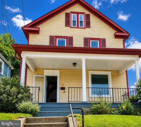 8 N VIRGINIA AVENUE
