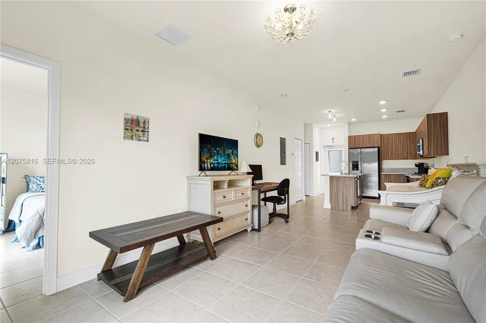 8301 NW 41st St #B-303 Doral, FL 33166