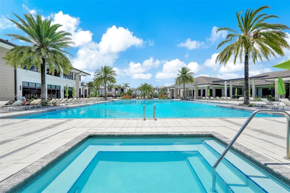 8301 NW 41st St #B-303 Doral, FL 33166