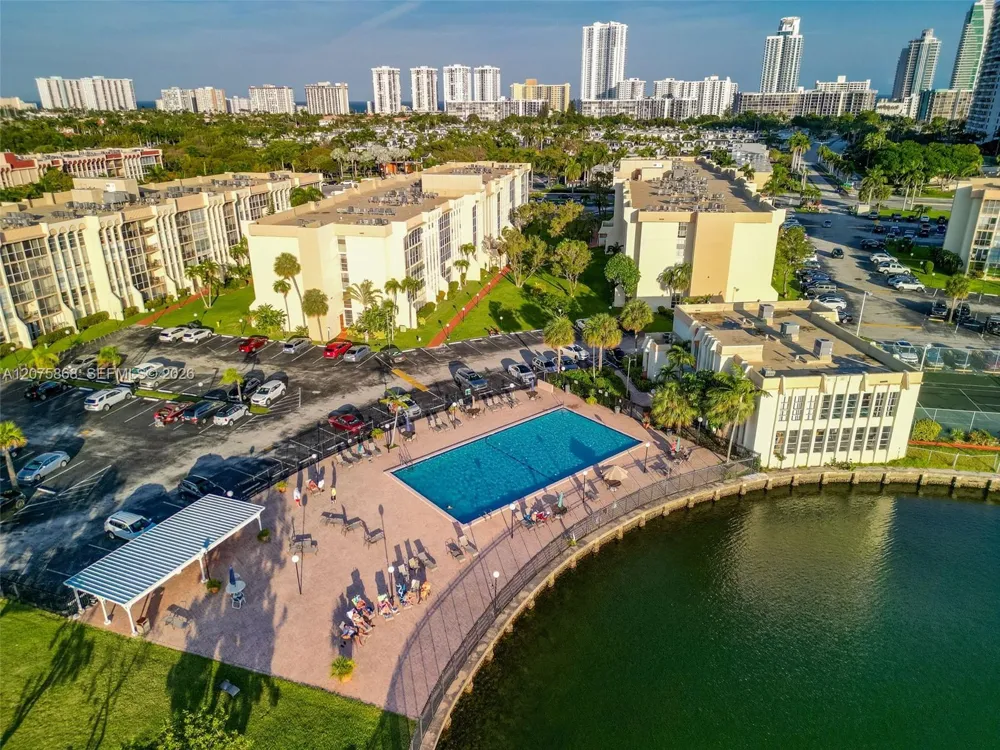 2000 Atlantic Shores Blvd #407 Hallandale Beach, FL 33009