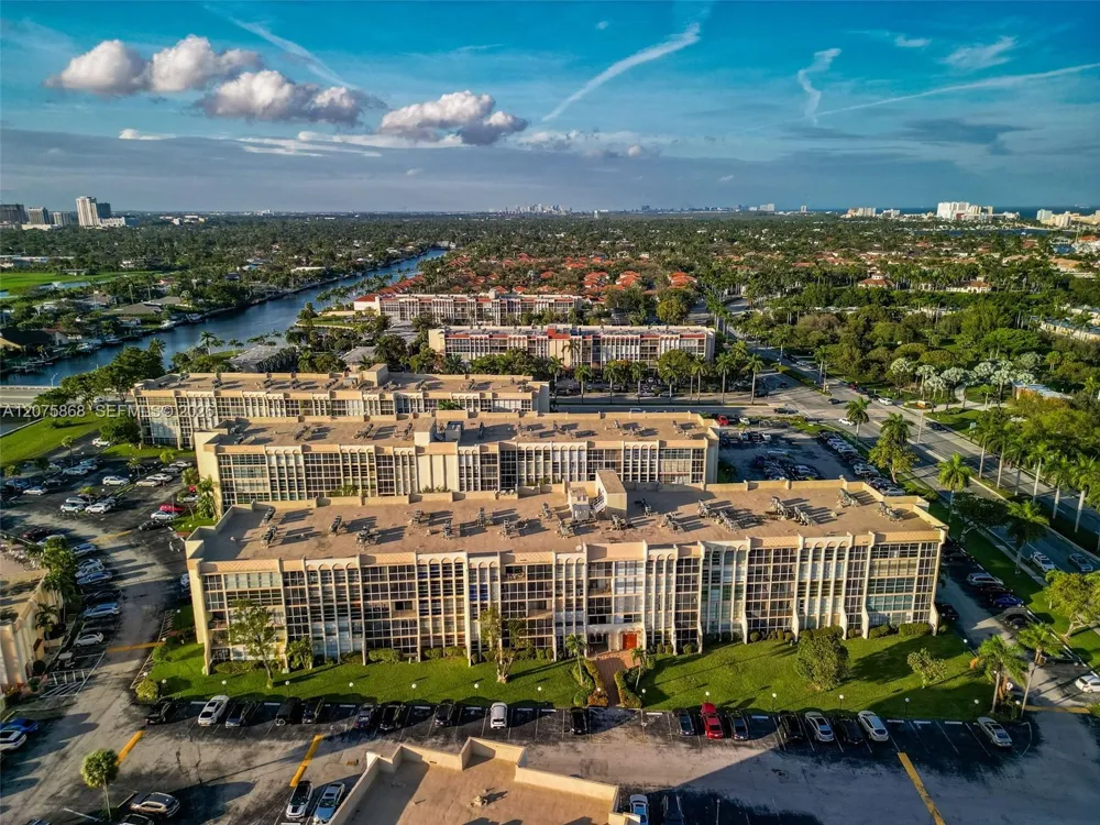 2000 Atlantic Shores Blvd #407 Hallandale Beach, FL 33009