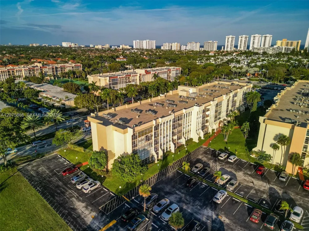 2000 Atlantic Shores Blvd #407 Hallandale Beach, FL 33009
