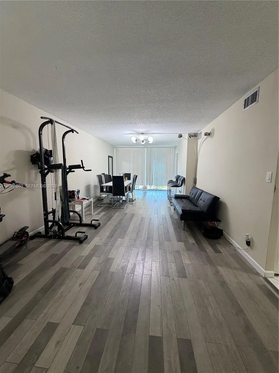 2000 Atlantic Shores Blvd #407 Hallandale Beach, FL 33009