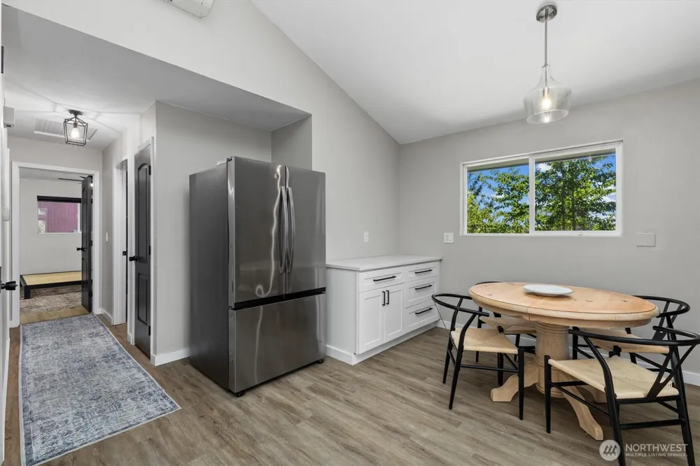 131 E Channel Drive Allyn, WA 98524