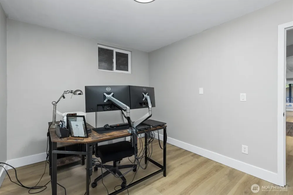 131 E Channel Drive Allyn, WA 98524