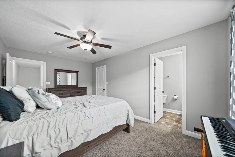 354 Sam Houston Cir Clarksville, TN 37040