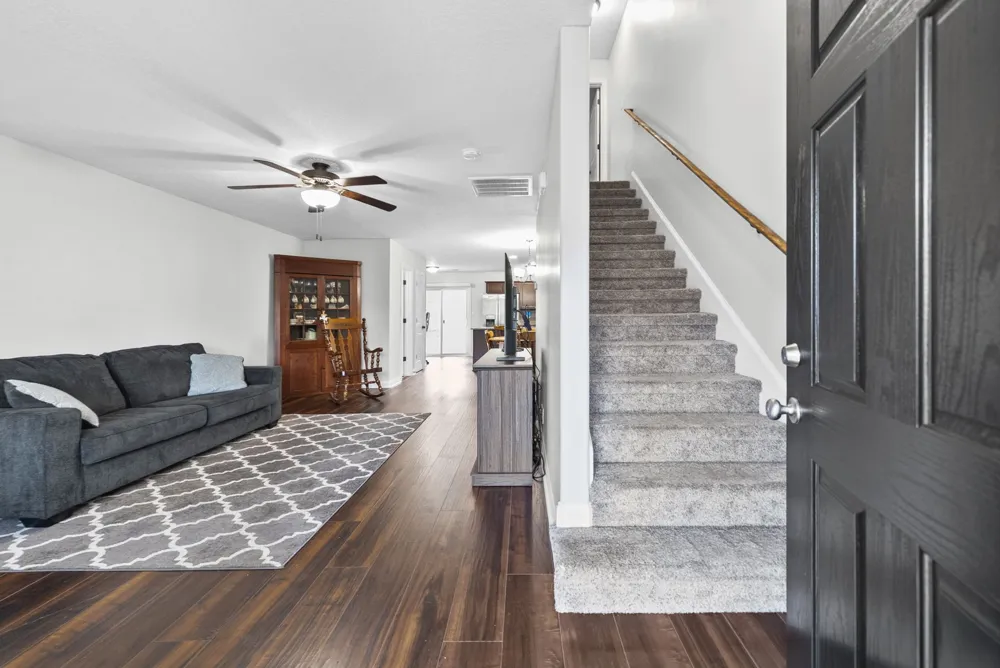 354 Sam Houston Cir Clarksville, TN 37040