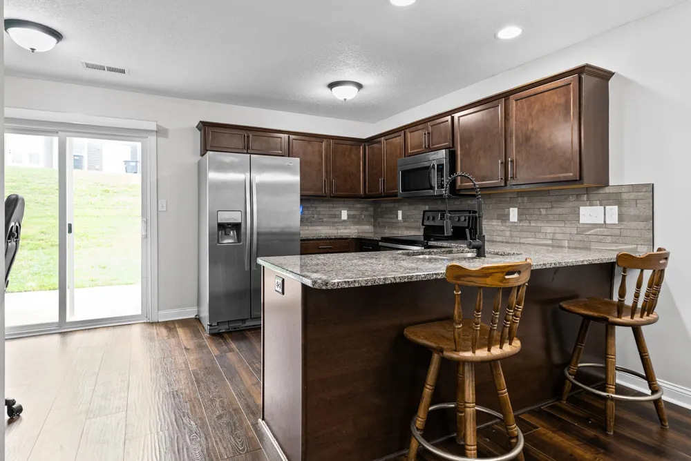 354 Sam Houston Cir Clarksville, TN 37040