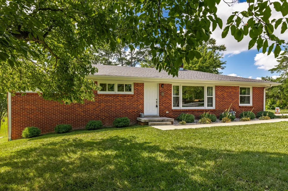 503 N Pawnee Dr Springfield, TN 37172