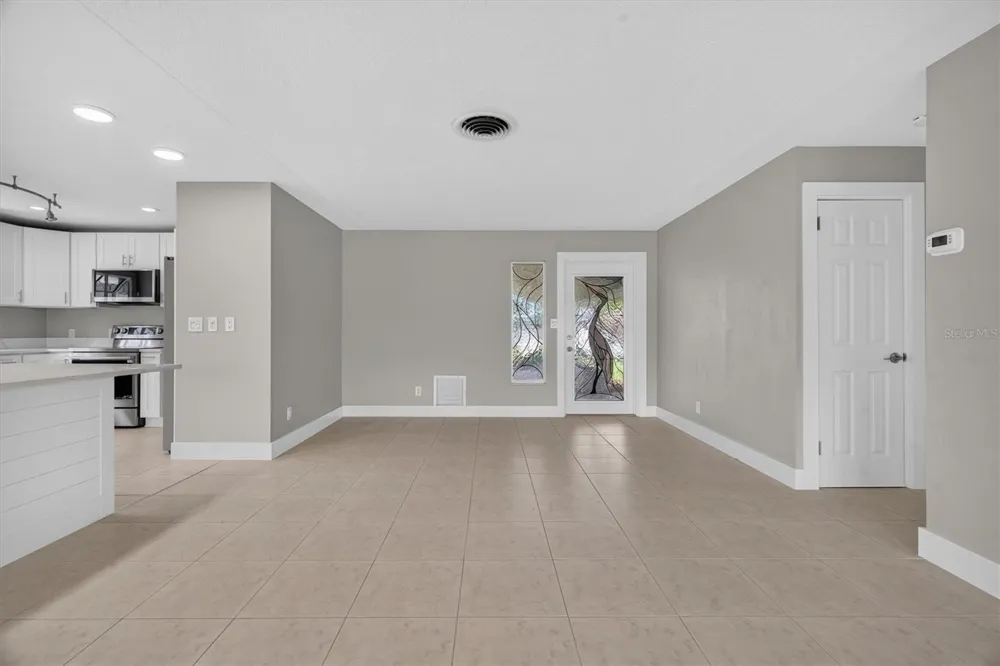 541 LILLIAN DRIVE Madeira Beach, FL 33708
