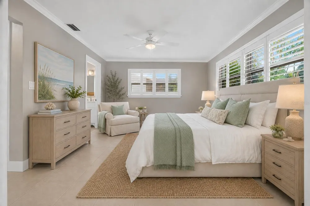 541 LILLIAN DRIVE Madeira Beach, FL 33708