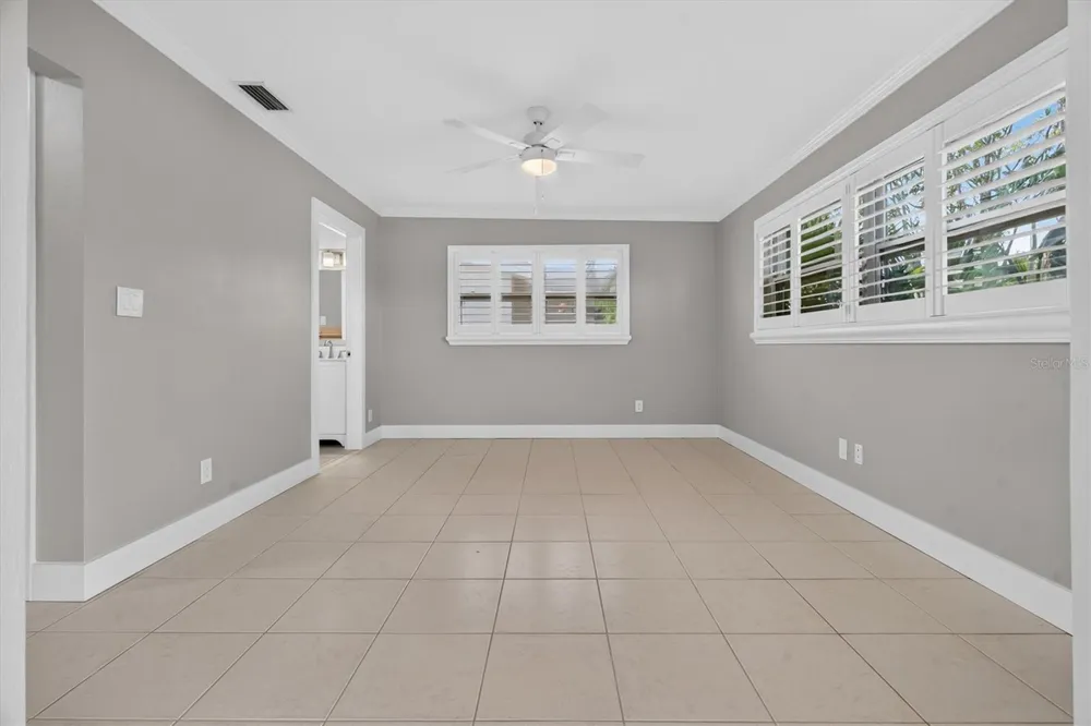 541 LILLIAN DRIVE Madeira Beach, FL 33708