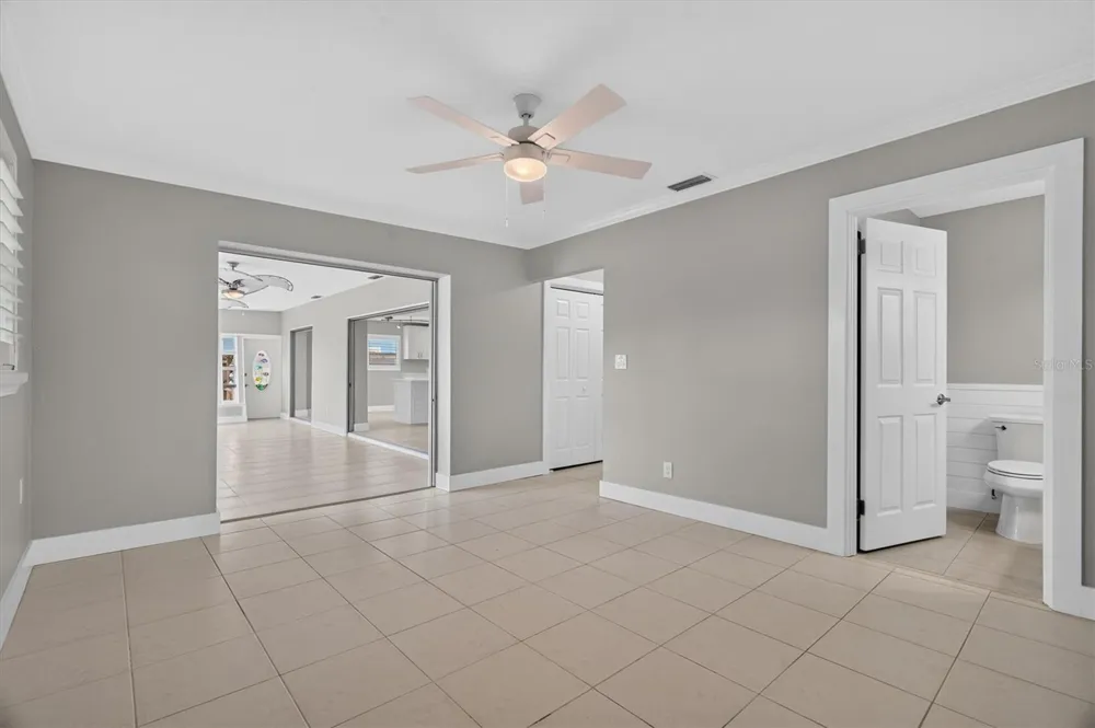 541 LILLIAN DRIVE Madeira Beach, FL 33708