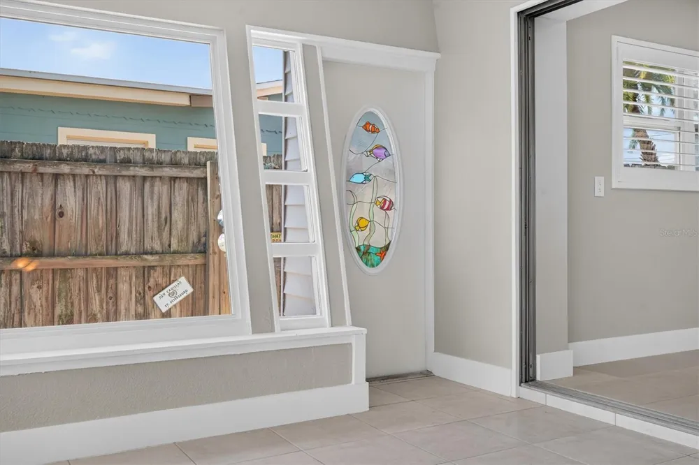 541 LILLIAN DRIVE Madeira Beach, FL 33708