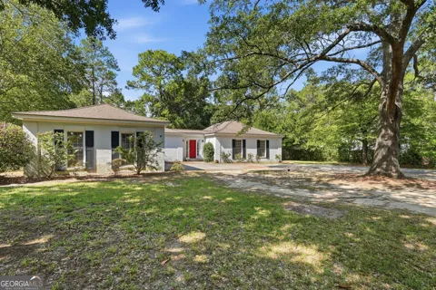 215 Wildwood DR