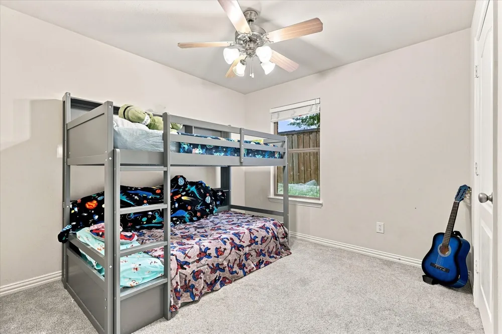 1012 Scenic Drive Justin, TX 76247