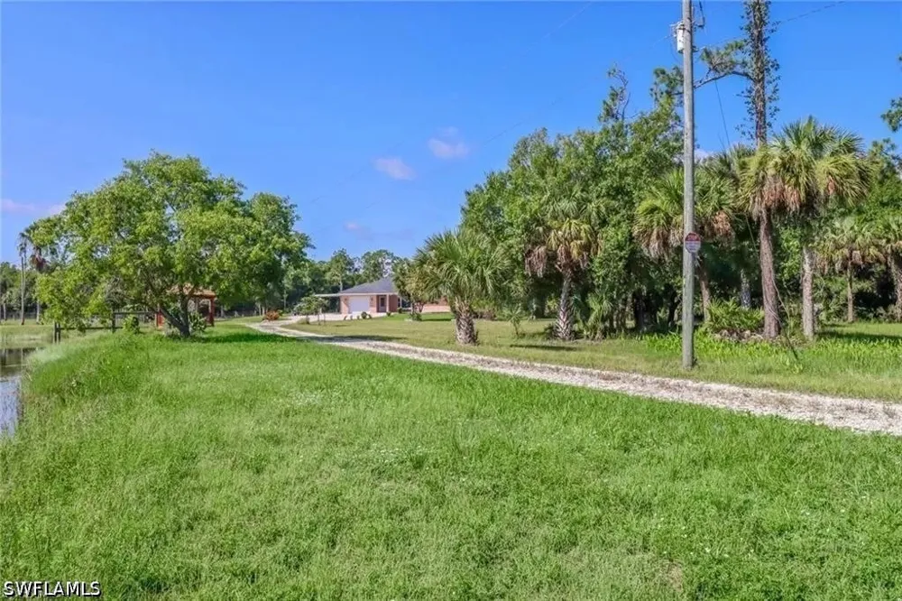 Fawn Lane Naples, FL 34120