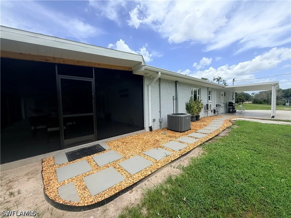 Fawn Lane Naples, FL 34120