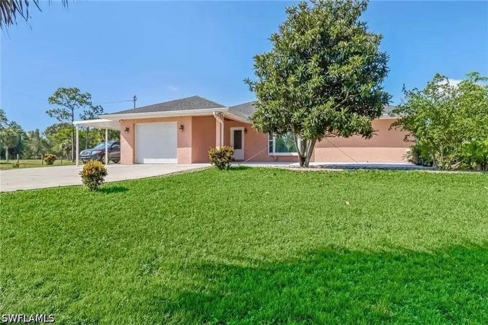 Fawn Lane Naples, FL 34120