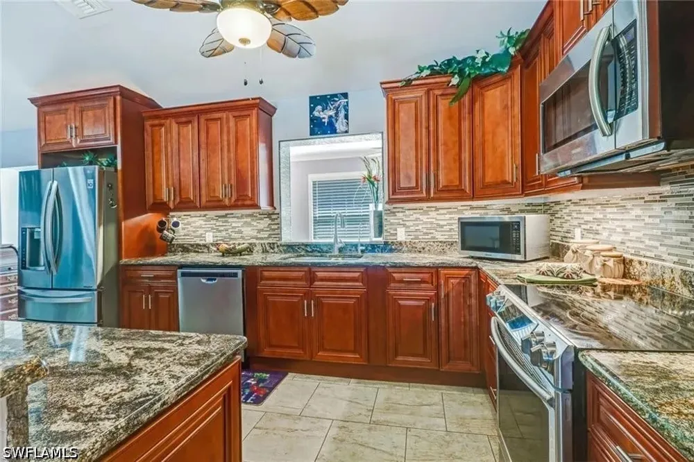 Fawn Lane Naples, FL 34120