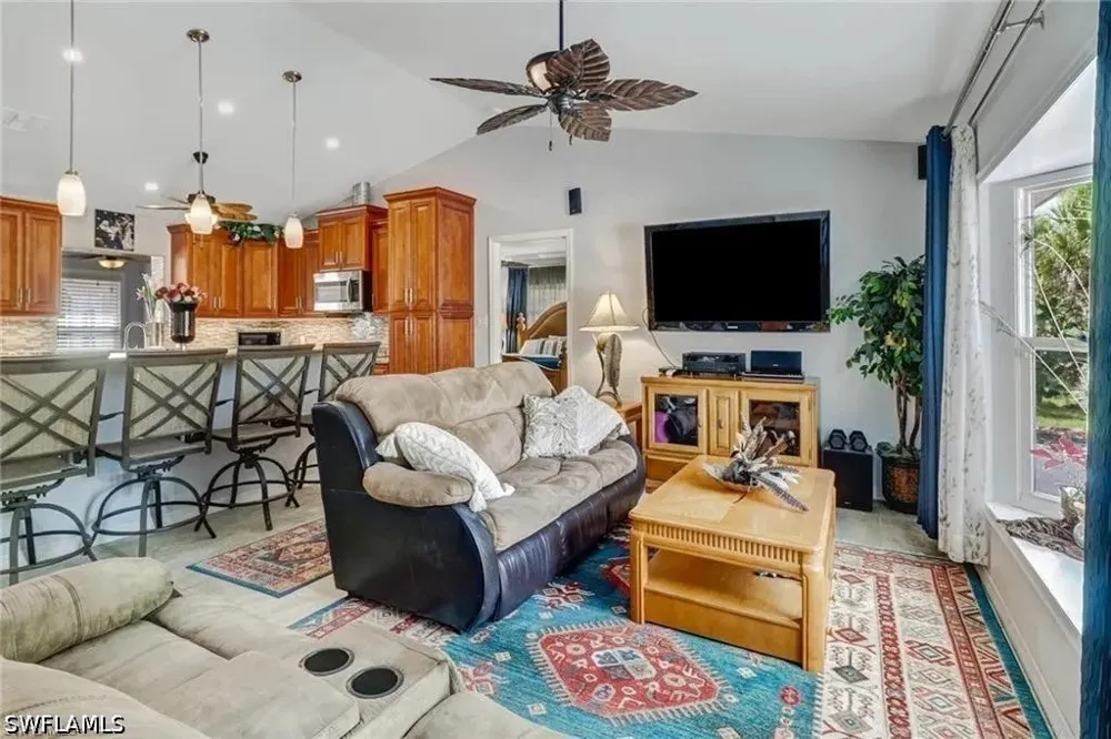 Fawn Lane Naples, FL 34120
