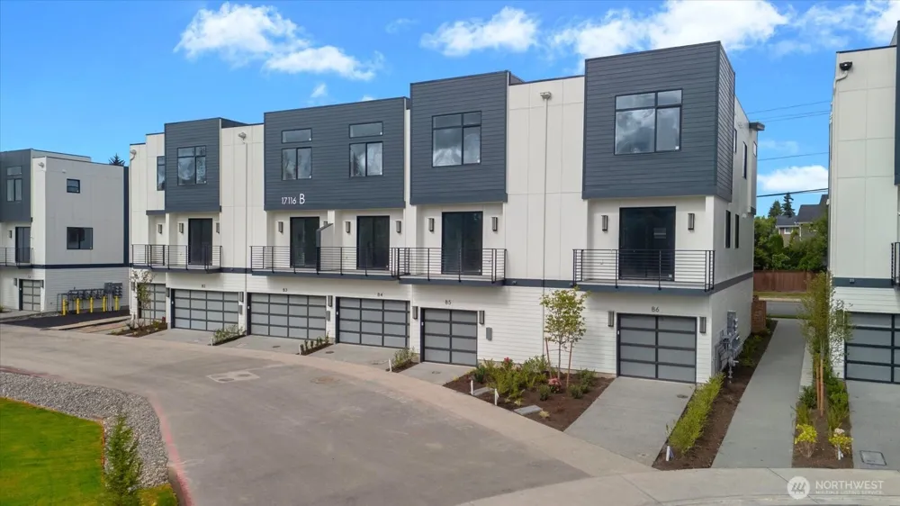 17116 35th Drive SE #B4 Bothell, WA 98012