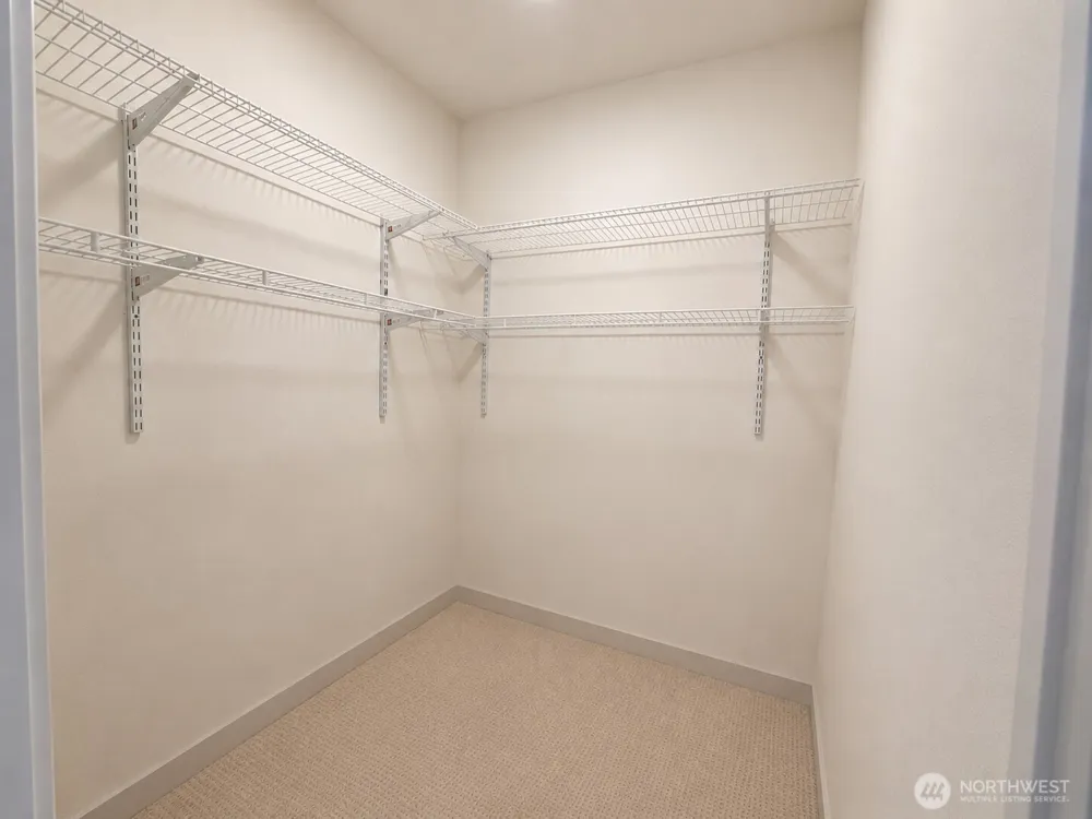 13243 Ambaum Boulevard SW #C Burien, WA 98146