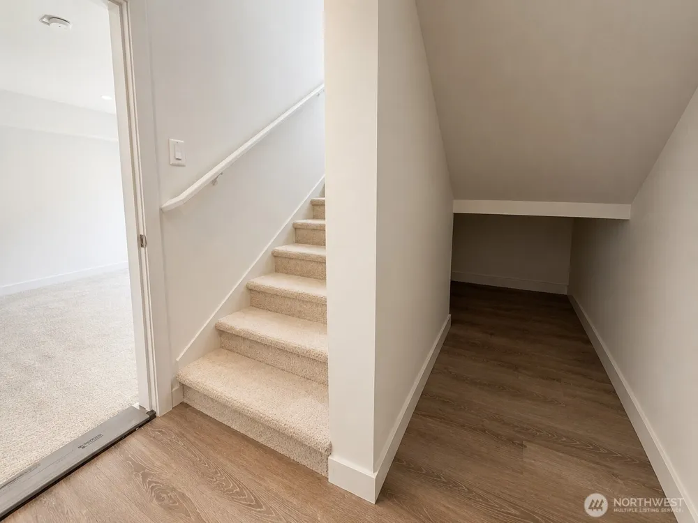13243 Ambaum Boulevard SW #C Burien, WA 98146