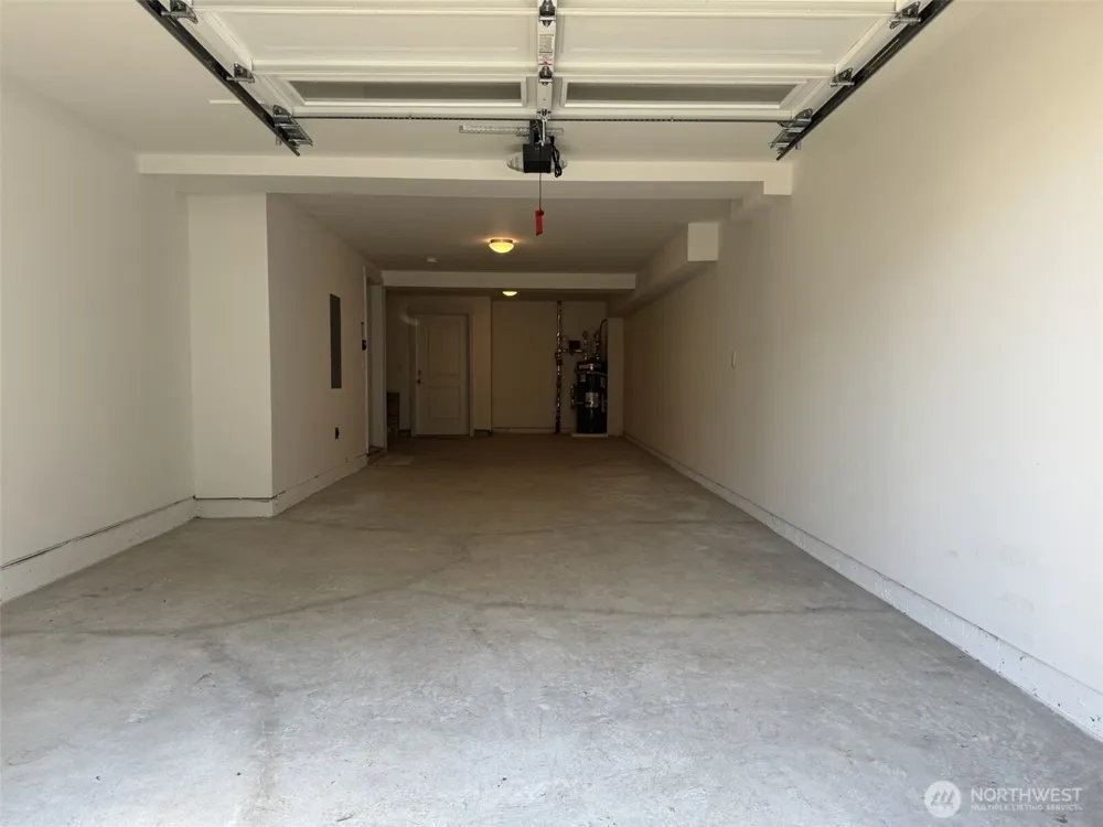 13243 Ambaum Boulevard SW #C Burien, WA 98146