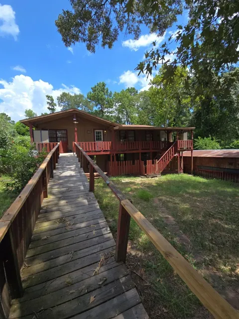 101 Dogwood Place