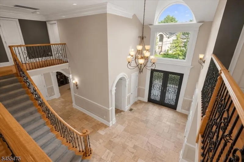 412 Valley View Ave Paramus, NJ 07652