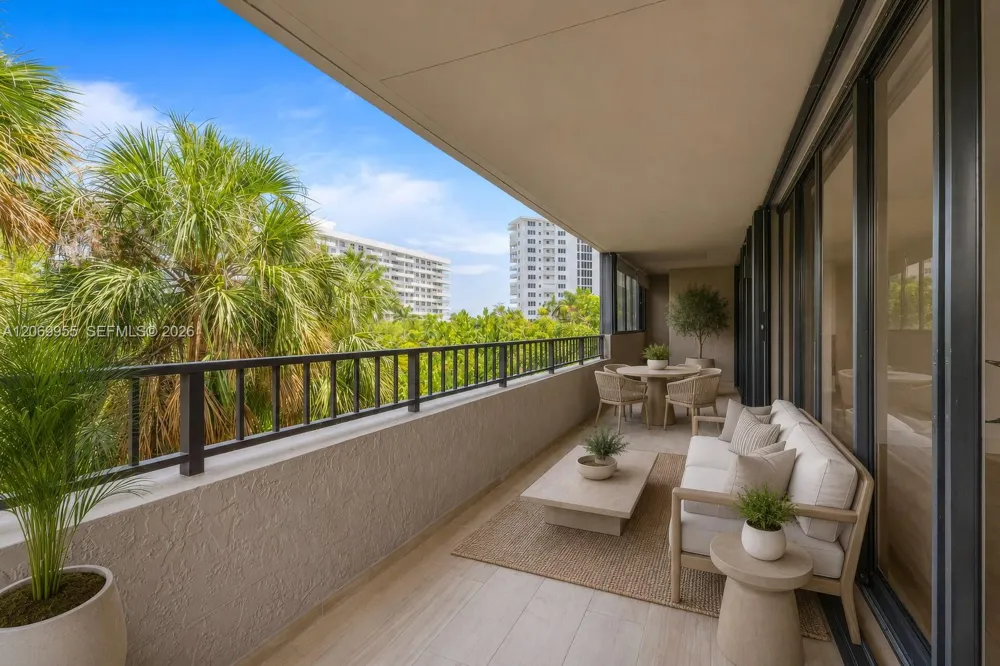 251 Crandon Blvd #210 Key Biscayne, FL 33149