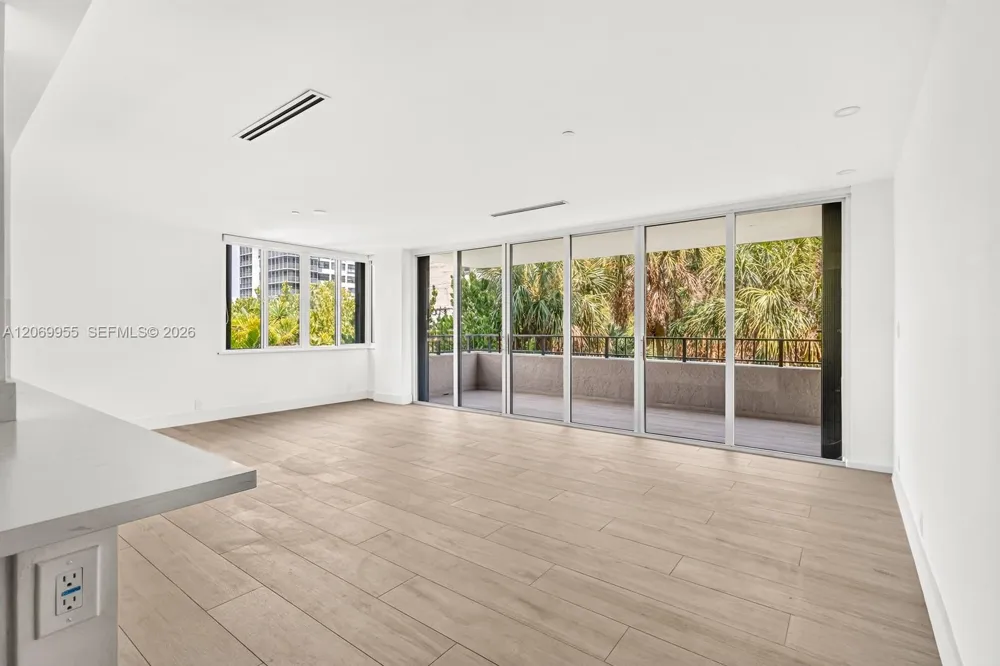 251 Crandon Blvd #210 Key Biscayne, FL 33149